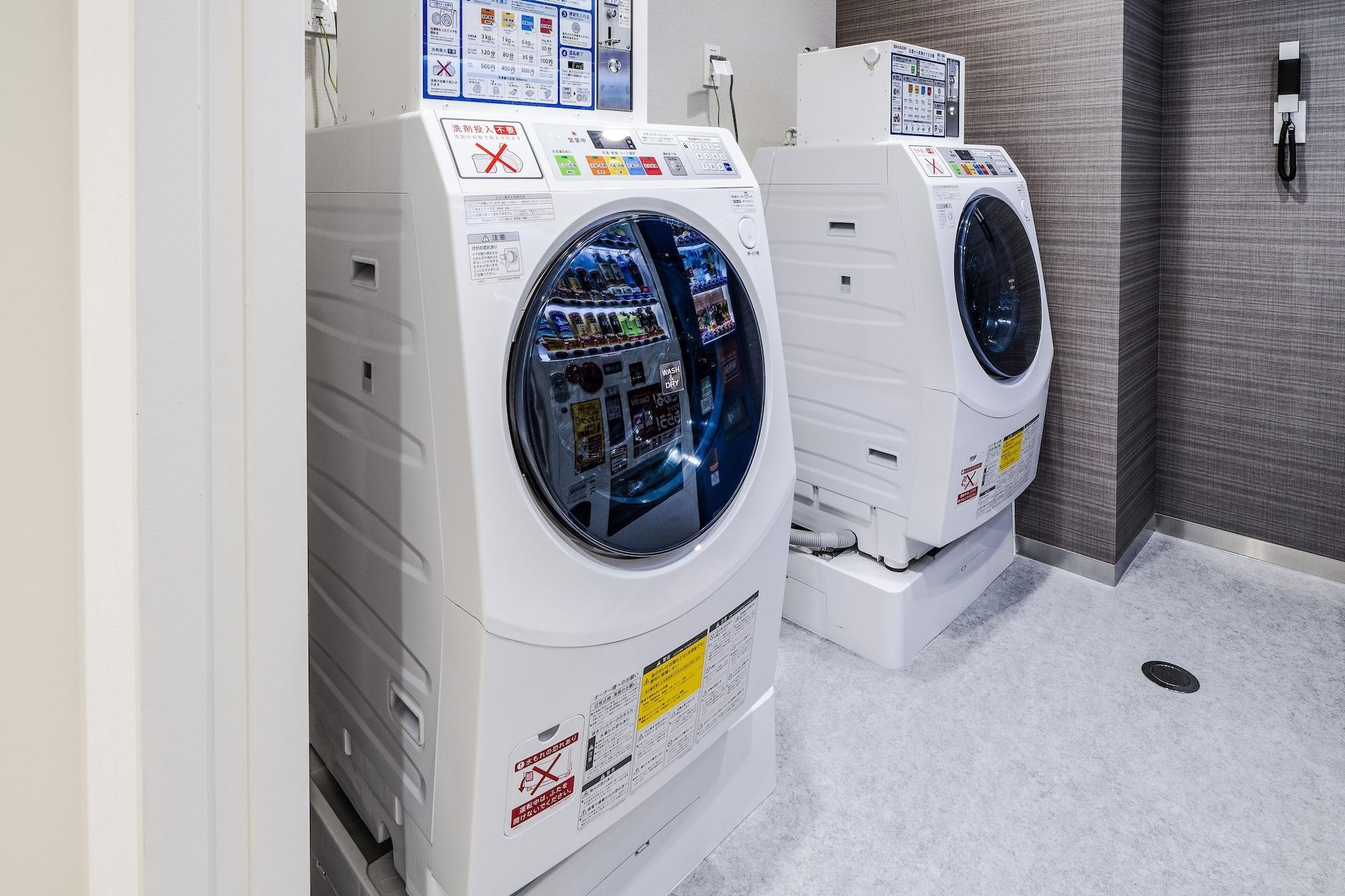 Koko Hotel Hiroshima Ekimae Exteriör bild
