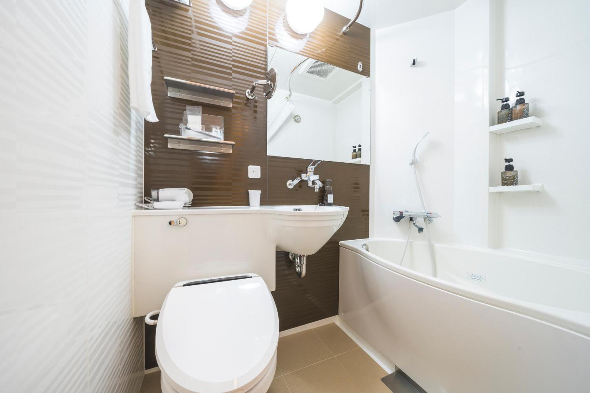 Koko Hotel Hiroshima Ekimae Exteriör bild